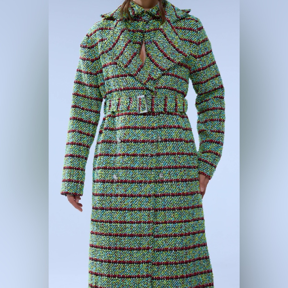 IT’S GIVING LUCK TWEED TRENCH - Picture 12 of 12